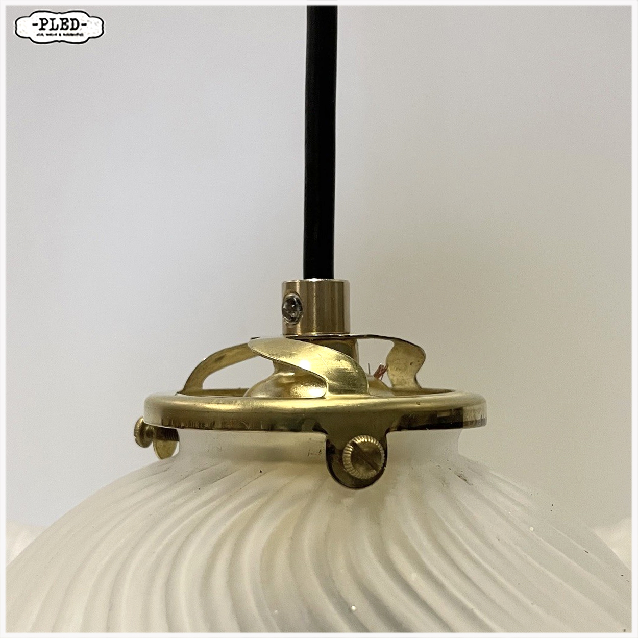 Sierlijke, vintage glazen hanglamp, Frankrijk - Afbeelding 9