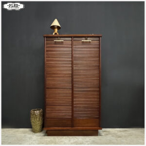 Erg mooie midcentury roldeurkast