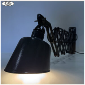Robuuste schaarlamp met oude blauw geëmailleerde kap