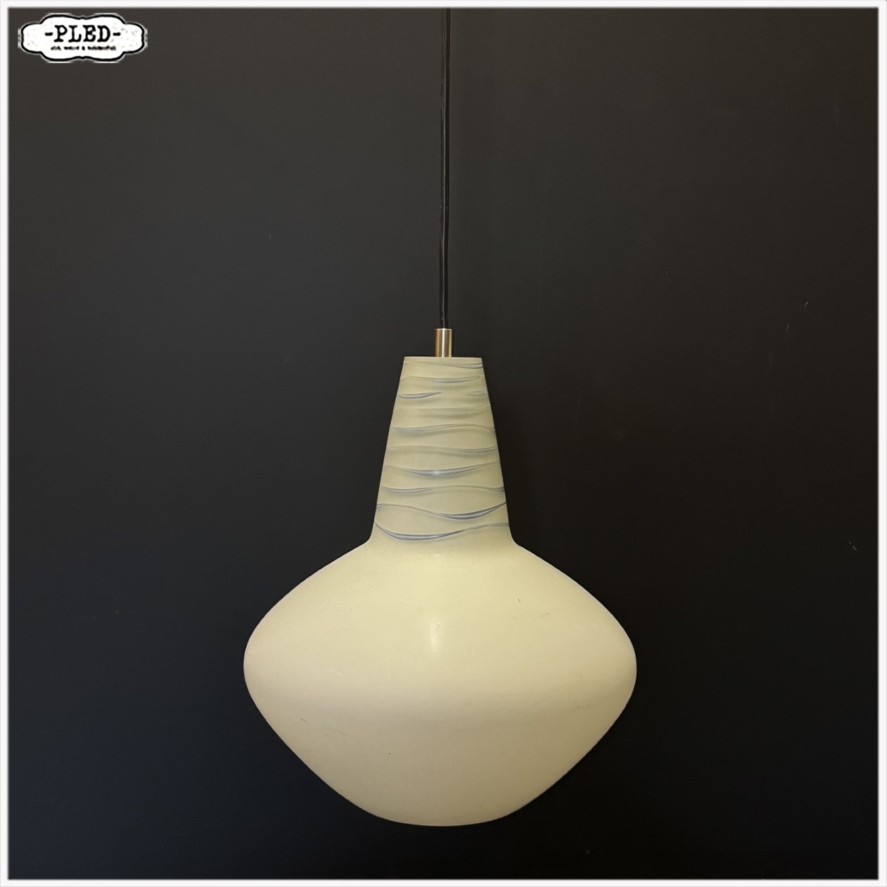 Vintage, matglazen opaline hanglamp