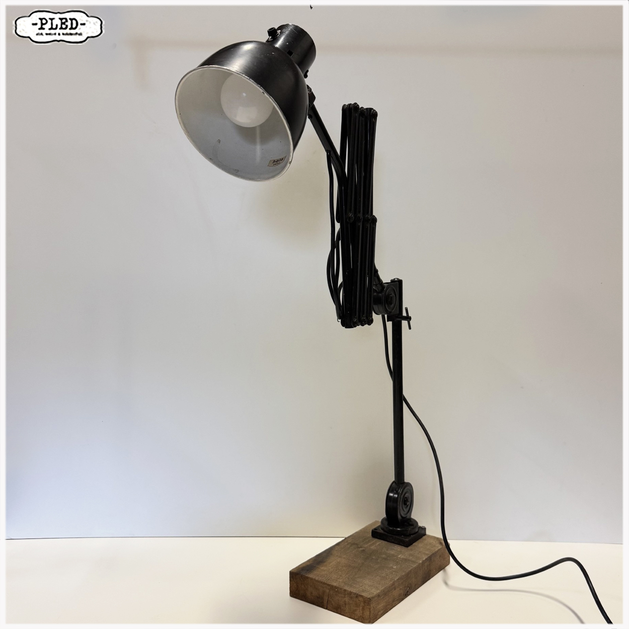 Grote industriële schaarlamp van Hala - Afbeelding 5