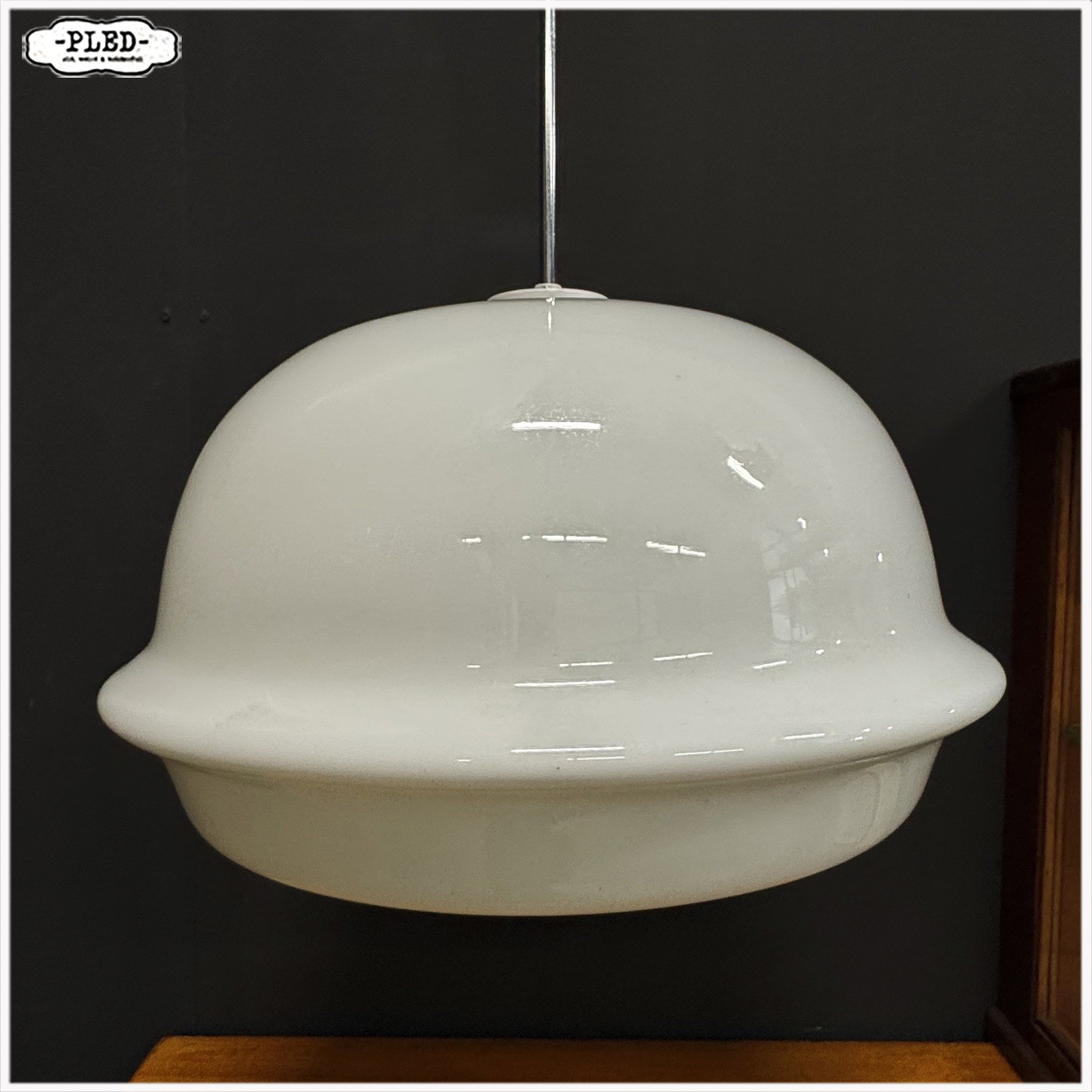 Grote vintage opaline pendellamp, Karel Volf - Afbeelding 8